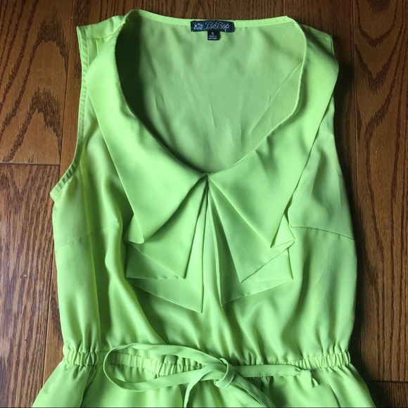 Lime Straight Dress with Adjustable Waist - Picture 2 of 3